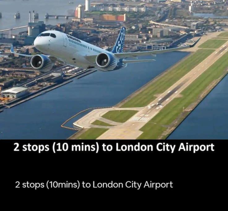 Snuggle Inn - Riverside Apartments - Views Over Looking London River Thames, Close To O2 Arena, London Excel, London City Airport, Thames Clipper- River Boat Service, Woolwich Ferry, Onsite Parking, Twin Room Option Available エクステリア 写真